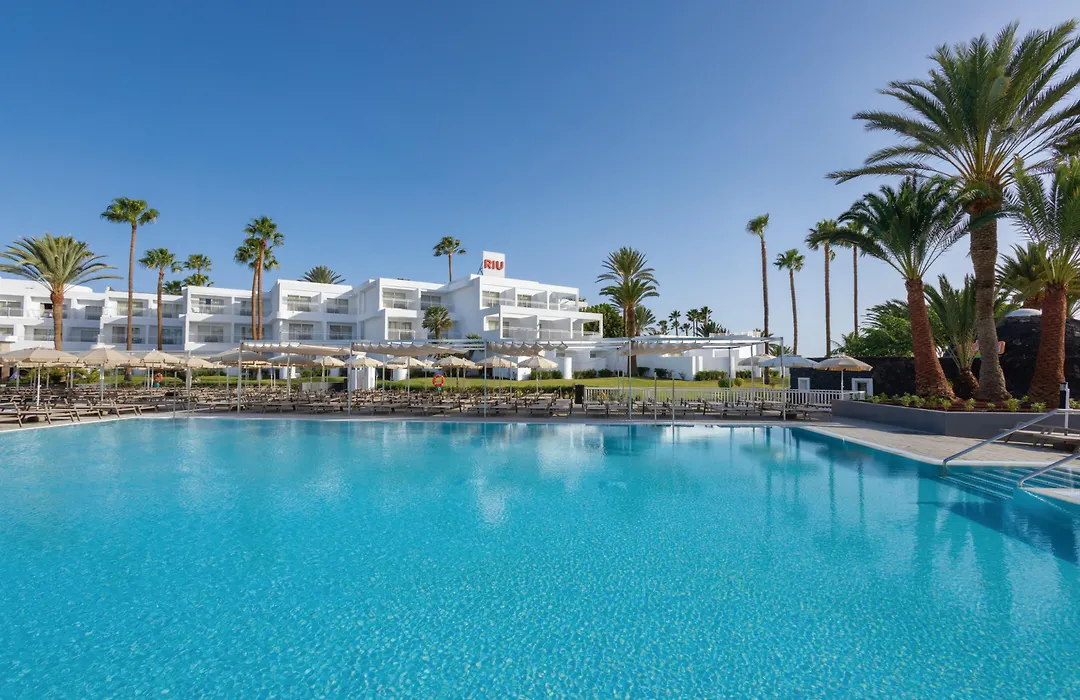 Hotel Riu Paraiso Lanzarote-1